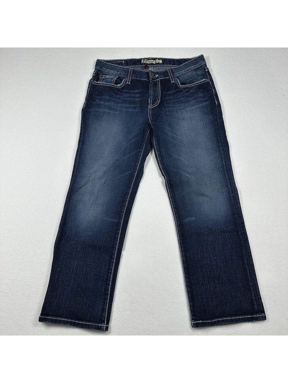 BKE Kate Jeans Size 29 X 24 Boot Cut Mid-Rise Med-Wash Buckle Stretch EUC